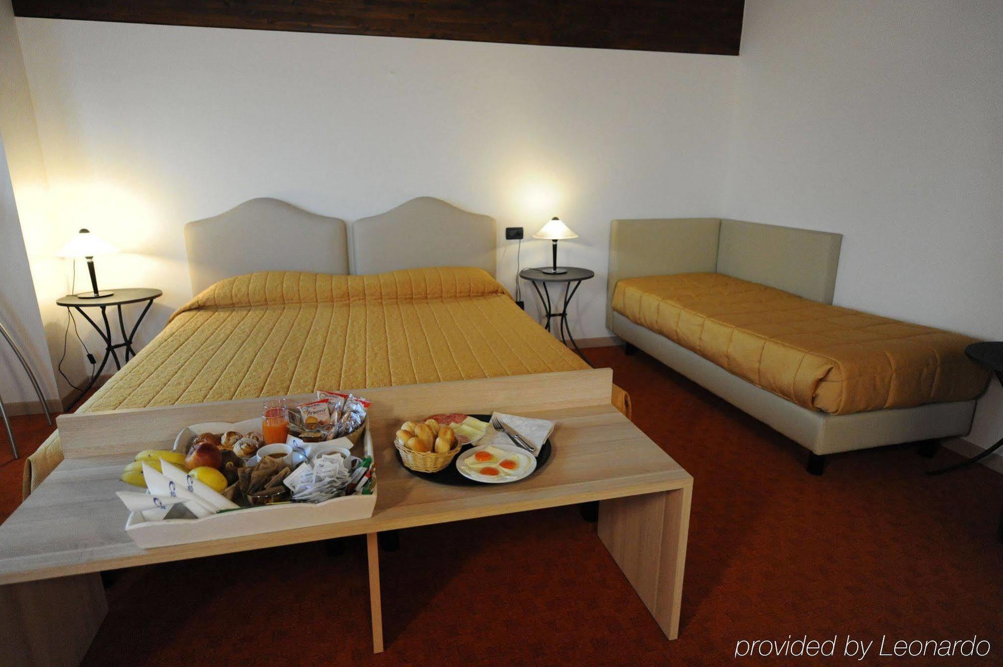 Euro Hotel Imola Exterior photo